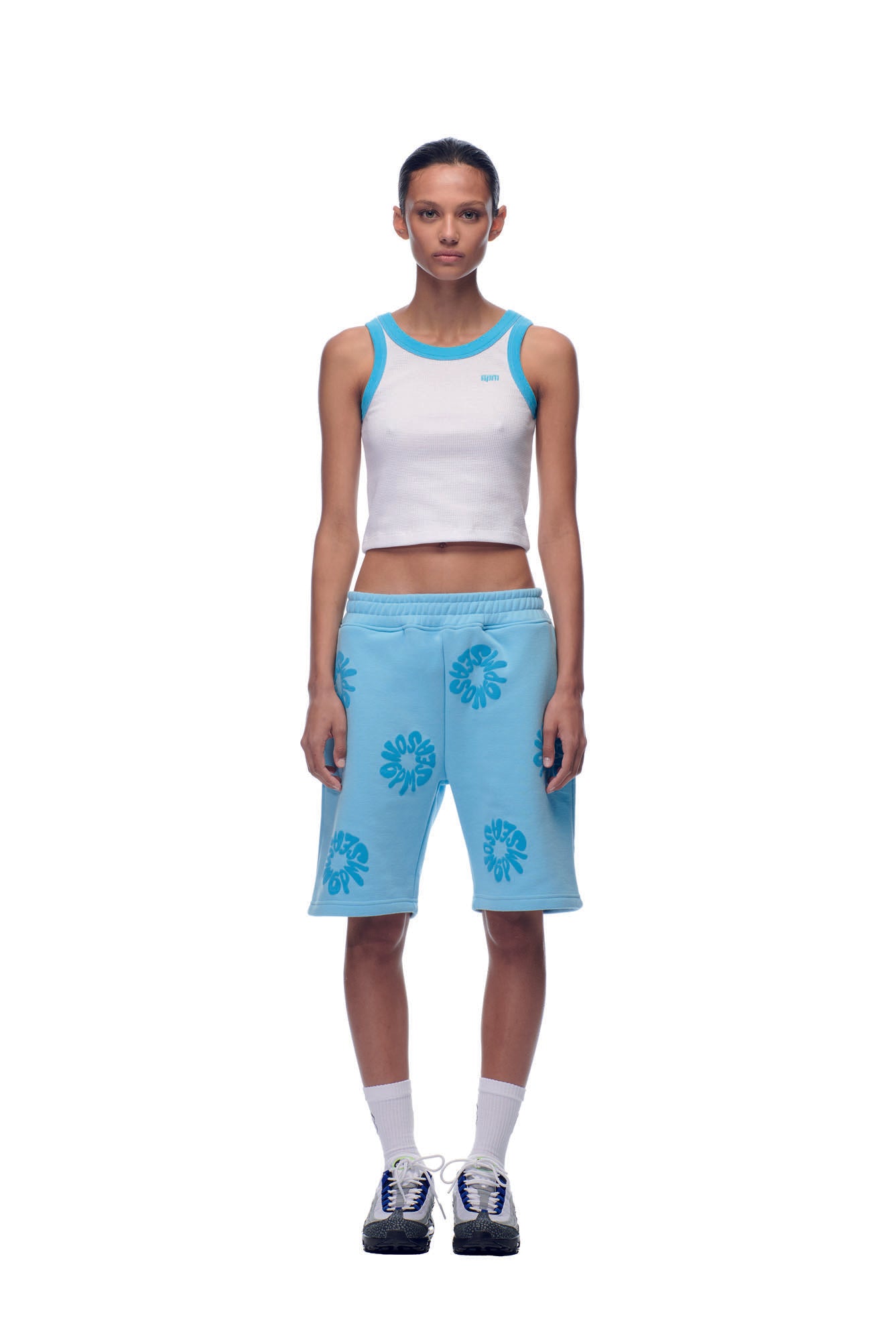 FLOWER SHORTS BABY BLUE