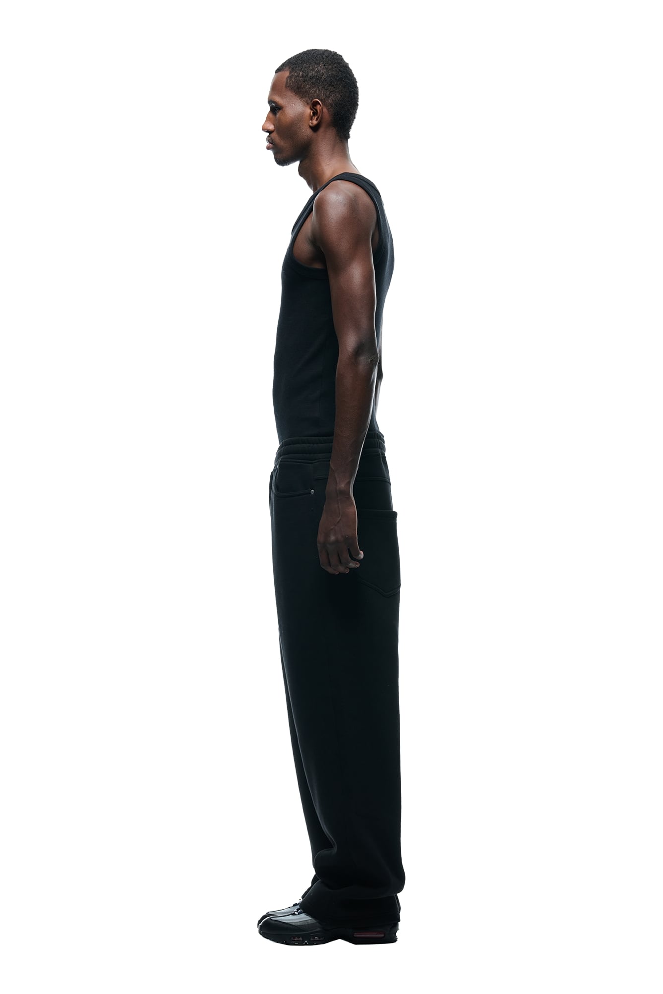 X-TRA WIDE 5-POCKET JOGGER BLACK