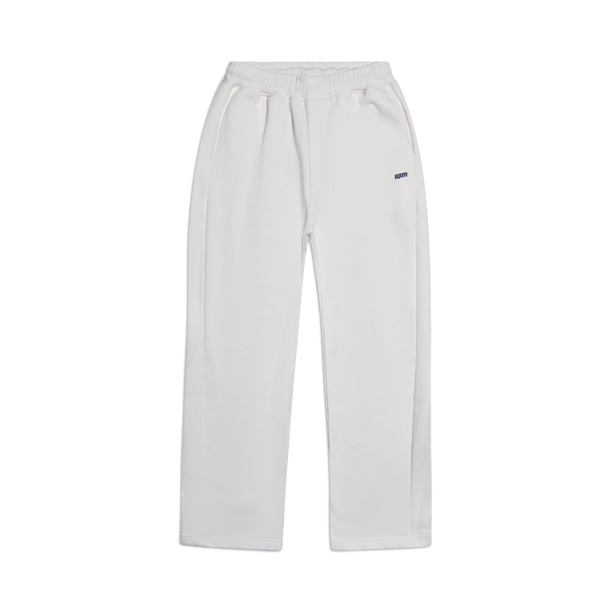 The 6PM OPEN LEG JOGGER COCONUT WHITE features an elastic waistband, side pockets, relaxed fit, and a small logo on the left thigh. Its stacking length enhances the modern classic style. Shown against a plain white background.