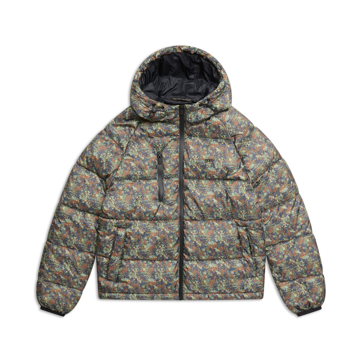 The 6PM PUFFER JACKET MINI CAMO is a hooded puffer with a multicolored camo print, front zipper, zippered chest pocket, and side pockets, shown on a white background.