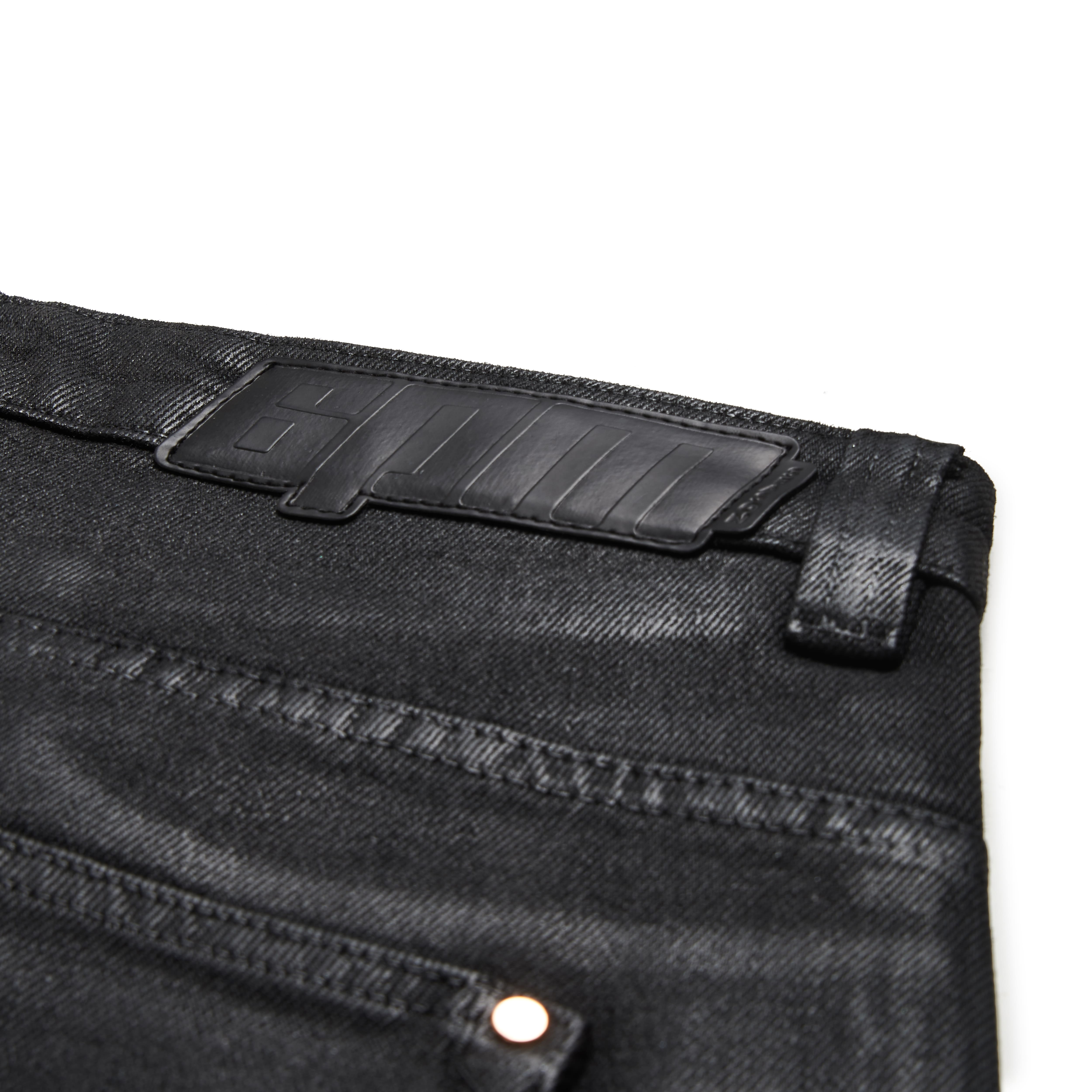 COATED DENIM SHORTS BLACK
