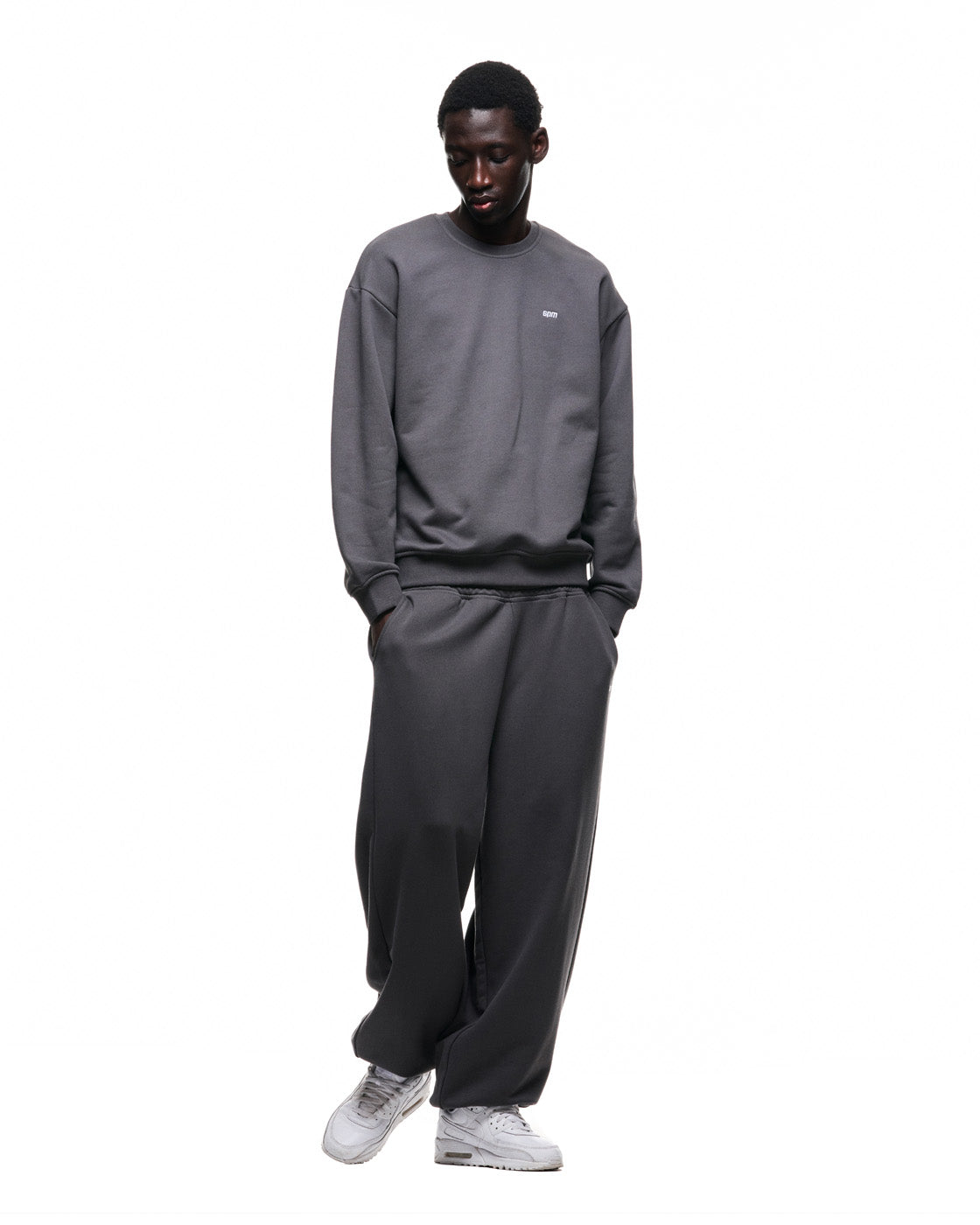 6PM+ CREWNECK '26 ANTHRACITE