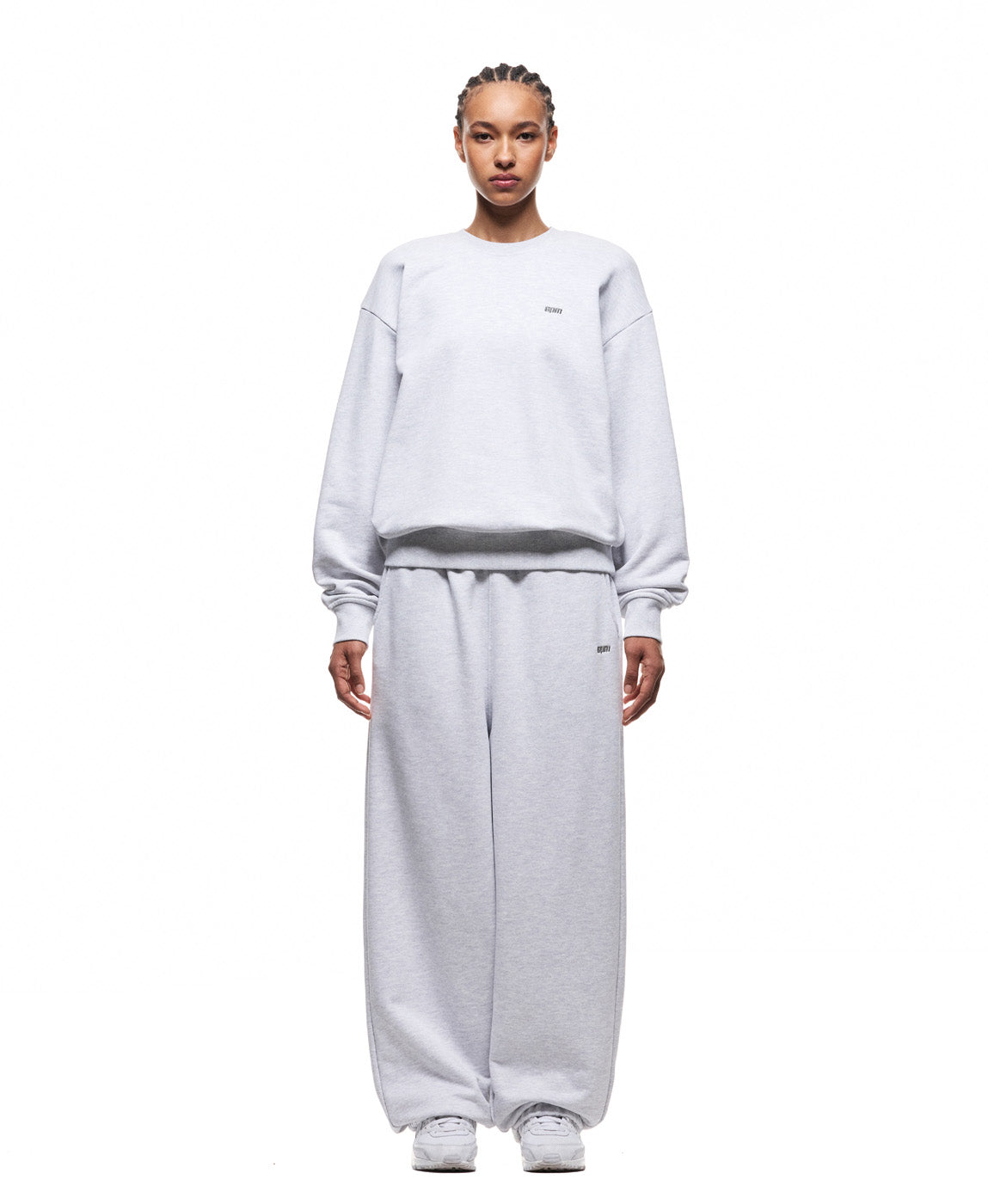 6PM+ CREWNECK '26 LIGHT GREY MELANGE